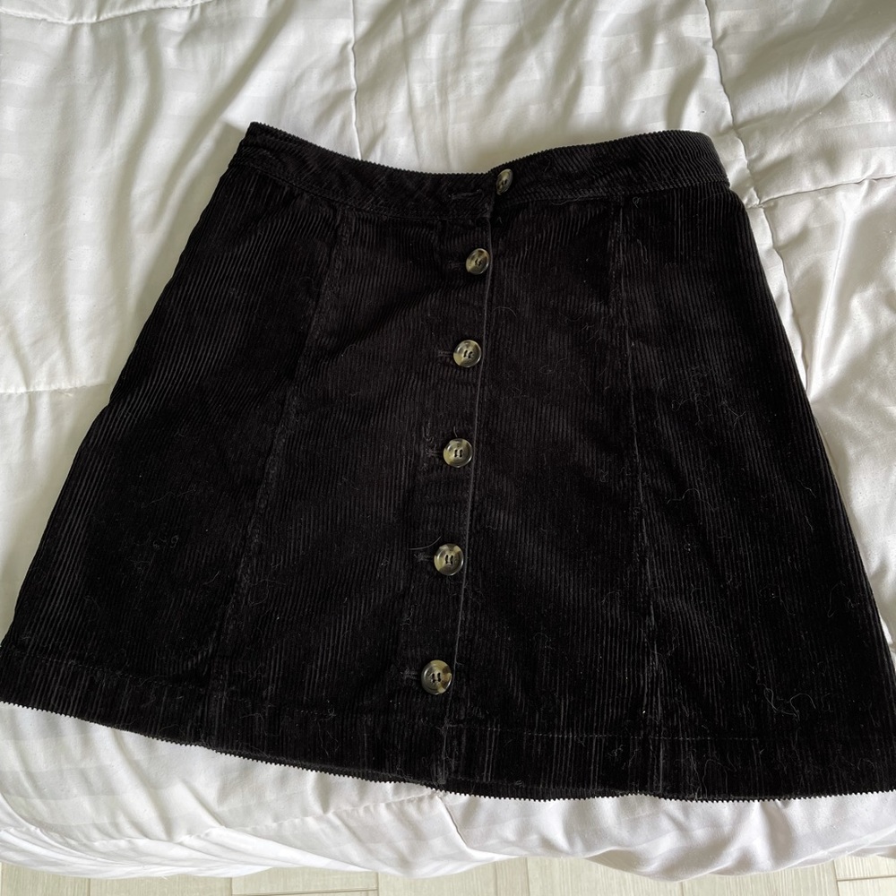 H&M black corduroy skirt